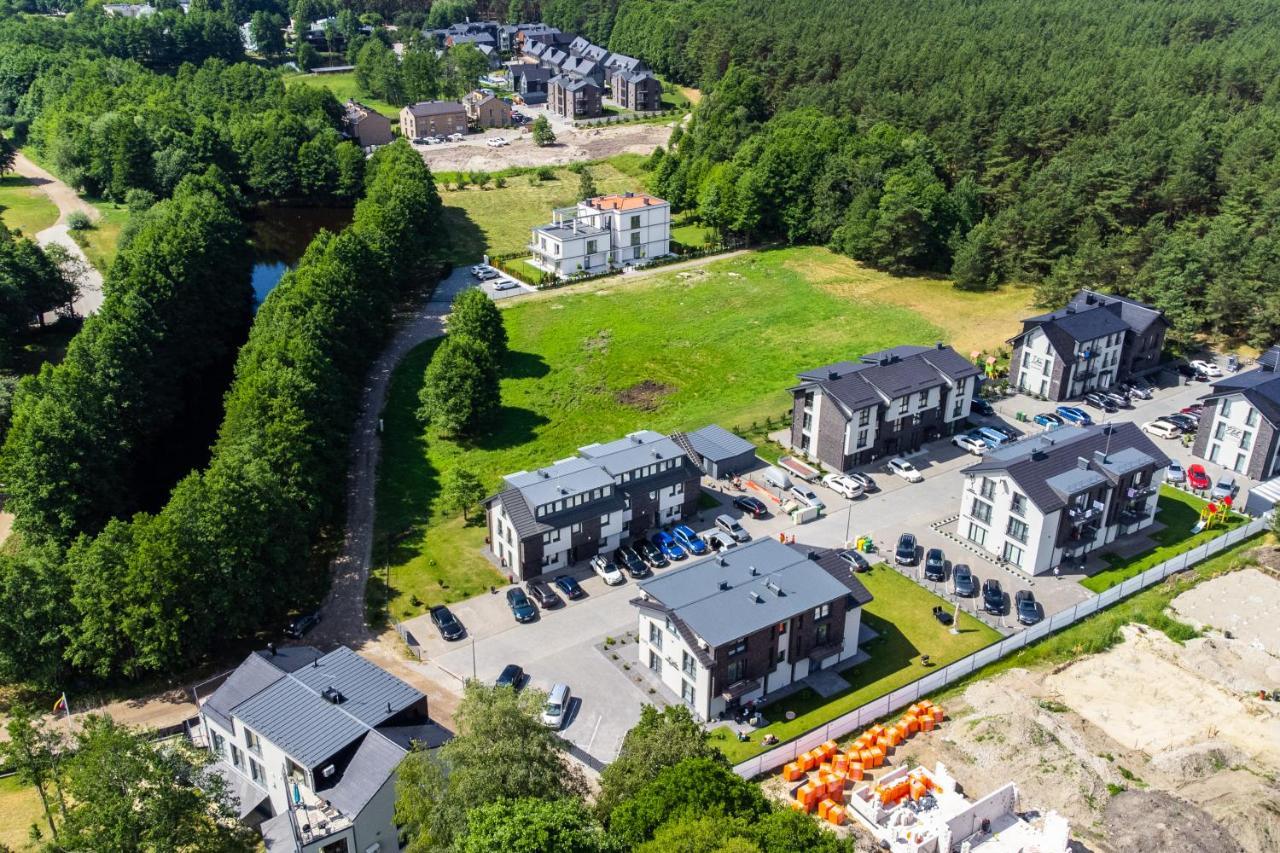 Seaside Apartments พาลังกา ภายนอก รูปภาพ