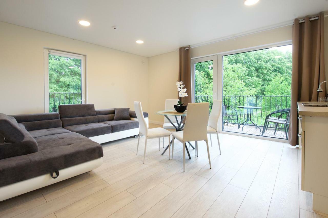 Seaside Apartments พาลังกา ภายนอก รูปภาพ