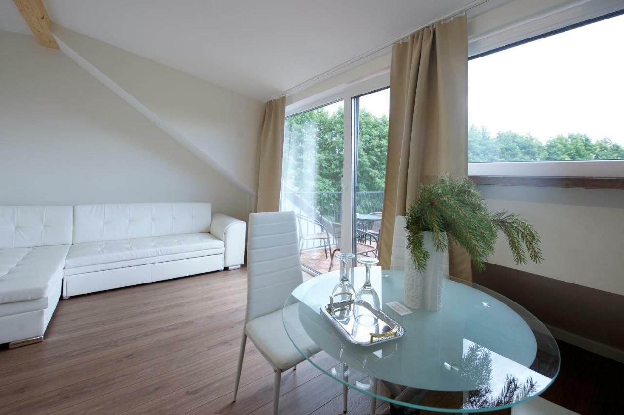 Seaside Apartments พาลังกา ภายนอก รูปภาพ